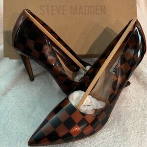 Steve Madden Brown Leopard Print Heels